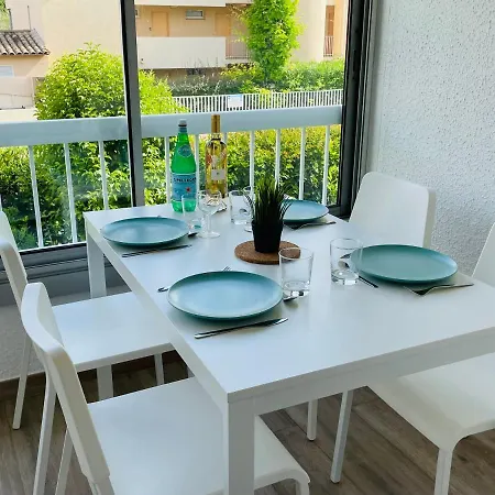 La Belle Vie Pour 4 Personnes A Sanary Apartment Exterior photo